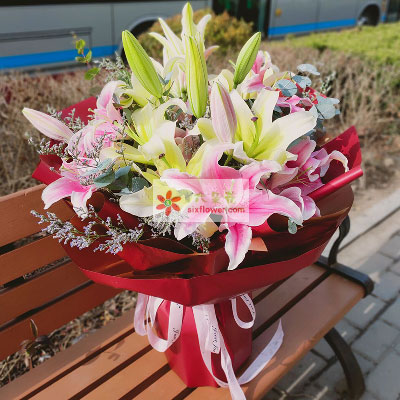 毕节8支多头百合，万事如意喜上加喜