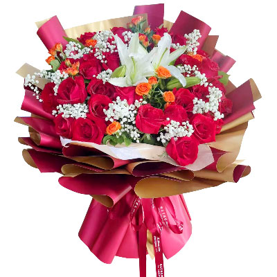 毕节33朵红玫瑰百合，爱如同花般绽放